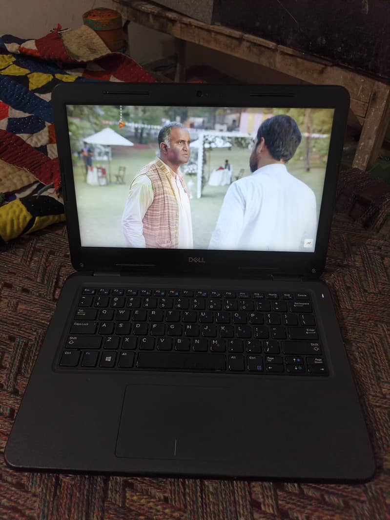 Dell core i3 8th Generation 1