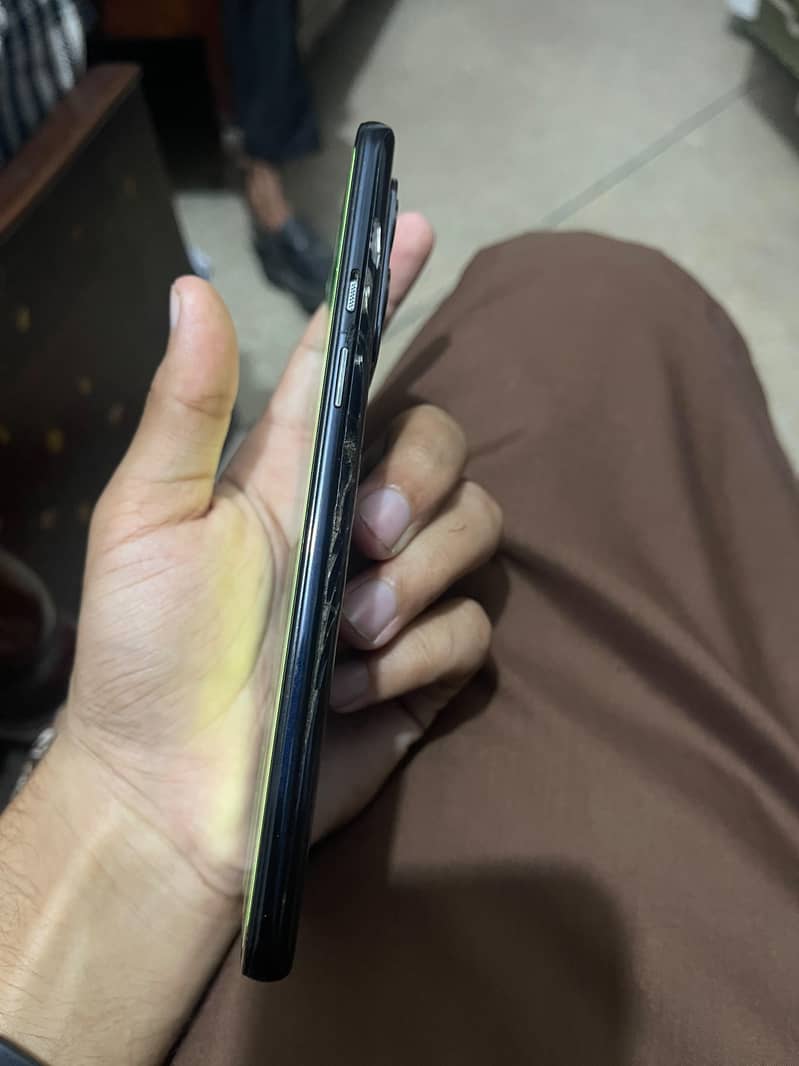 One Plus 9 4