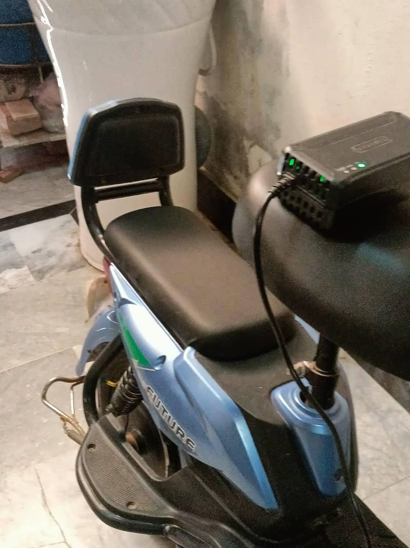 electric scooter 2