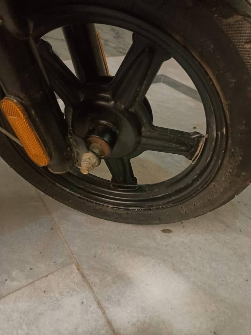 electric scooter 13