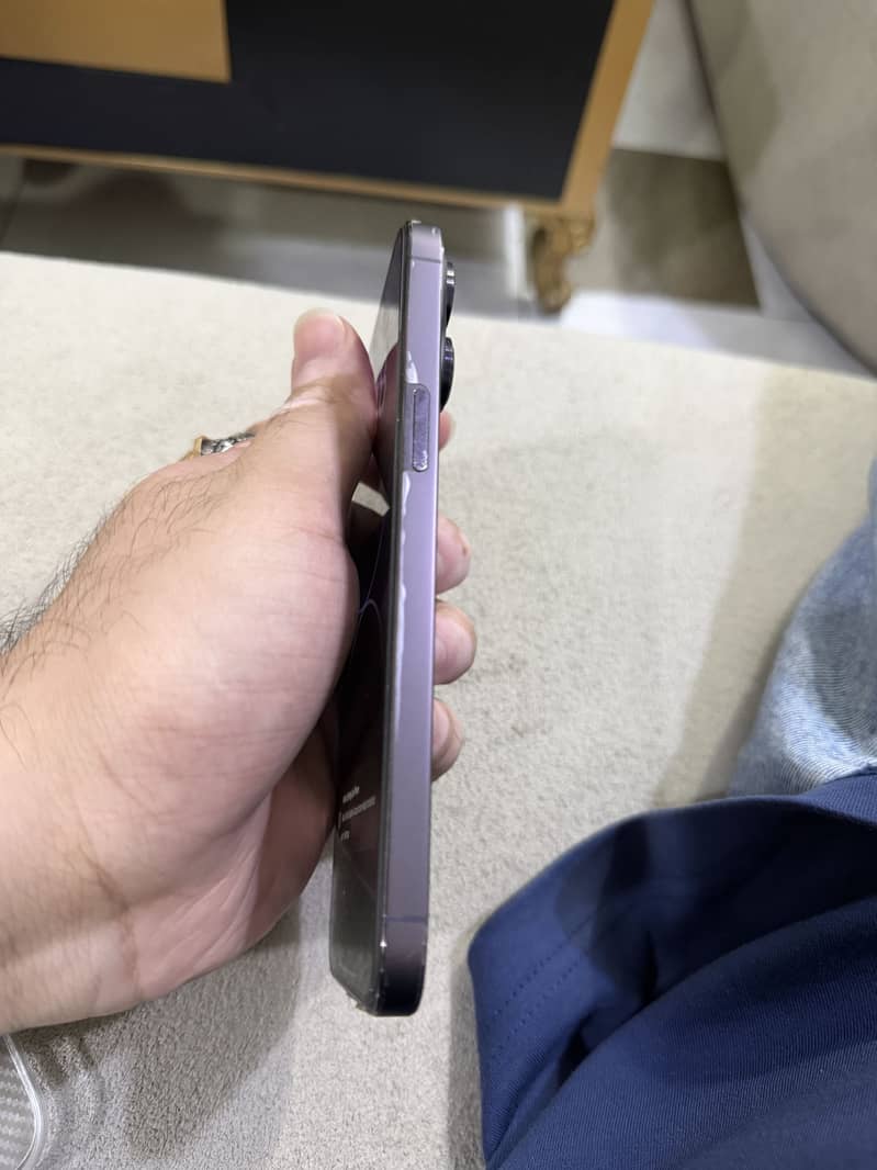 Apple iPhone 14 Pro Max 2