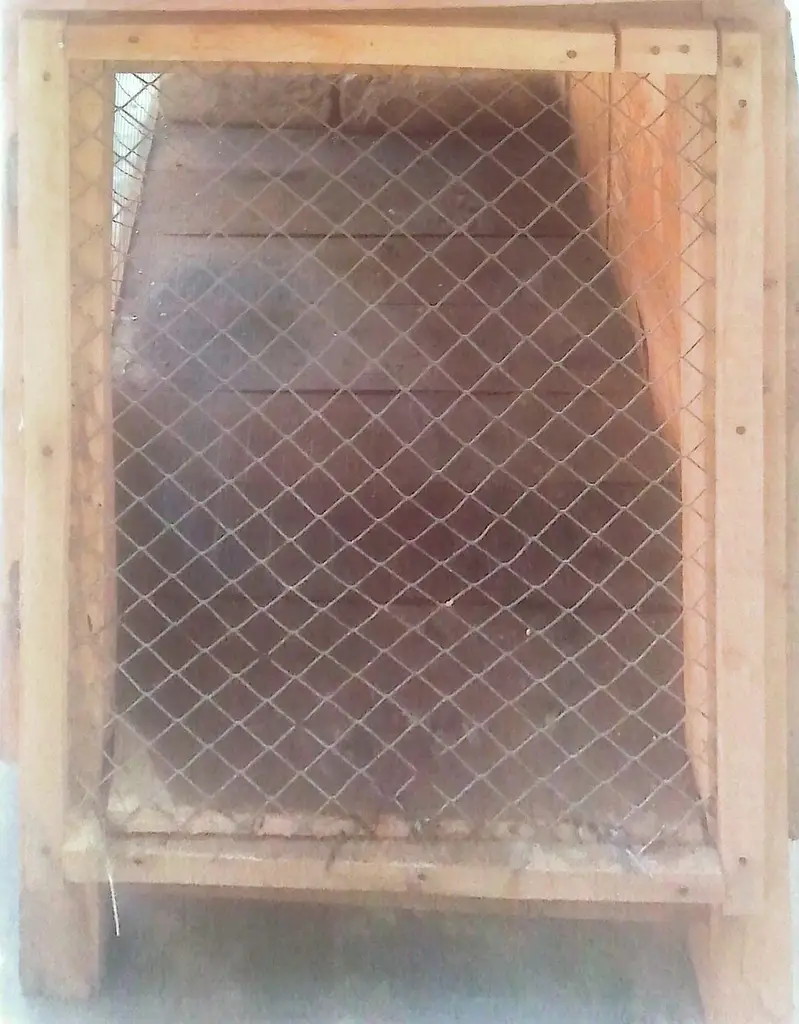 Wooden Animal Cage / Rabbit Cage with Iron Mesh – Lakri Ka Pinjra — photo 4