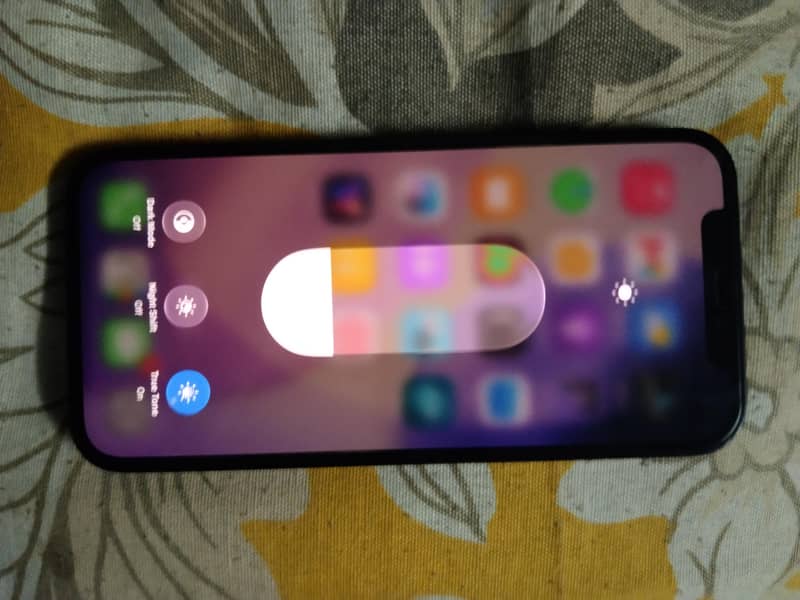 Apple iPhone 12 6
