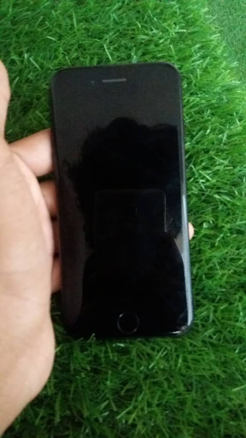 Apple iPhone 7 5