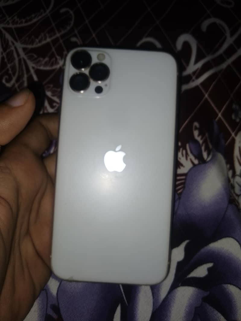 Apple iPhone XR 2