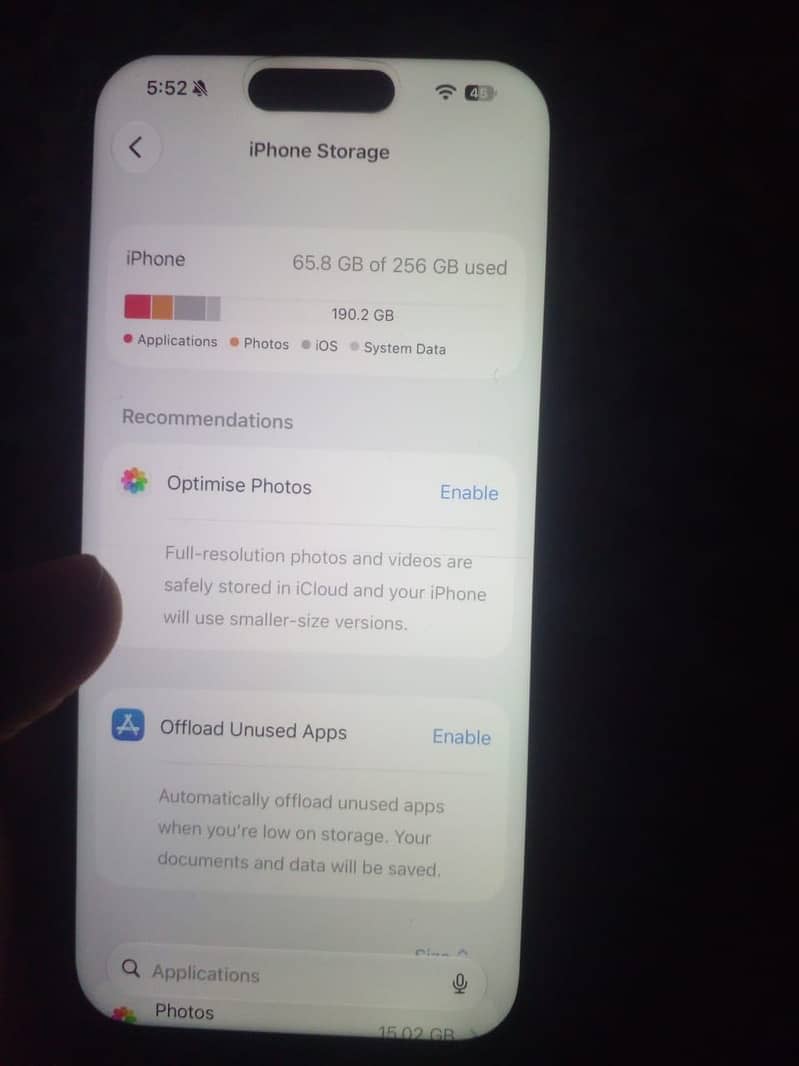 Apple iPhone 15 Pro 3