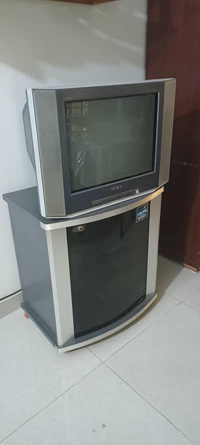 Sony Trinitron Color TV