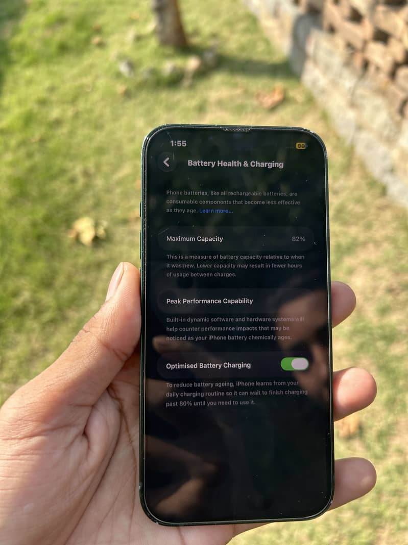 Apple iPhone 13 6