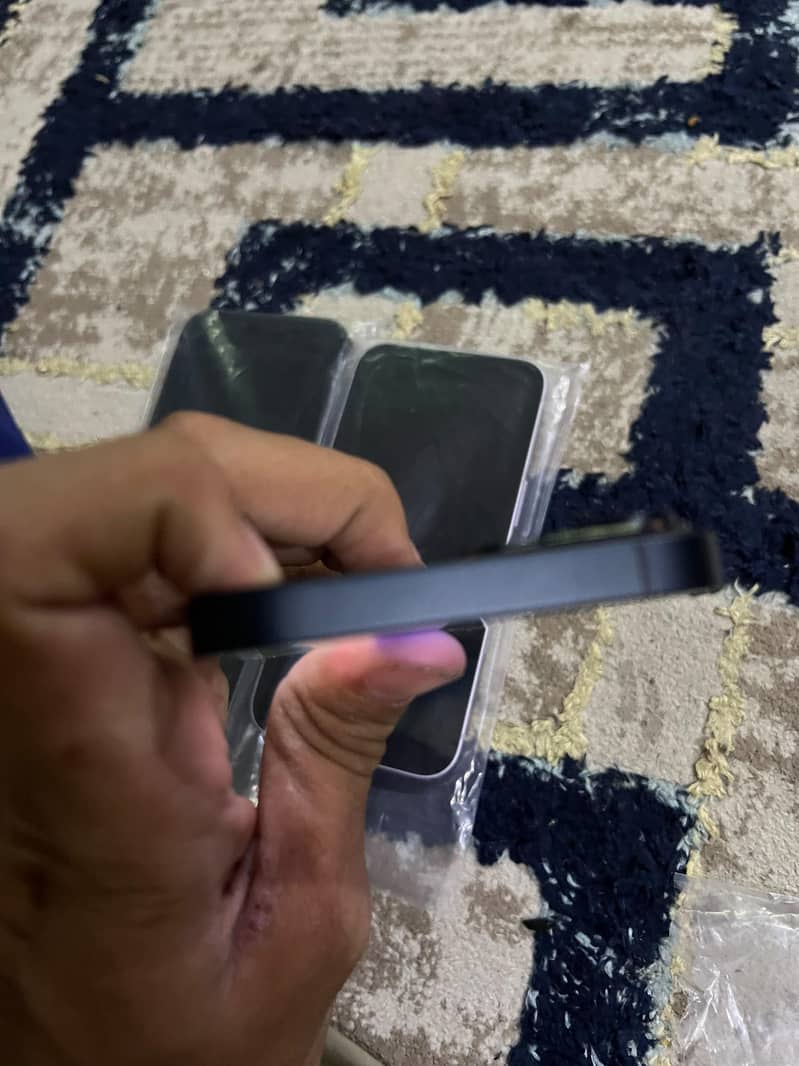 Apple iPhone 14 2