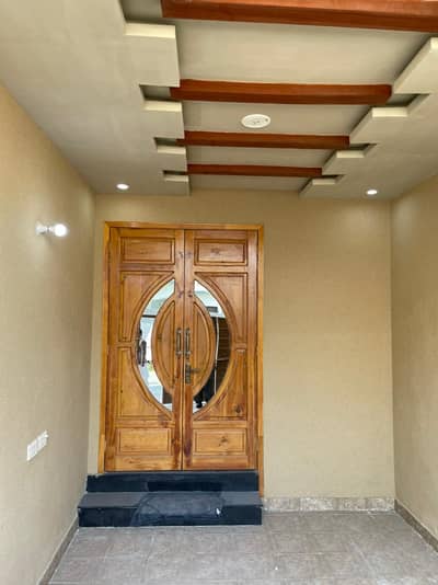4 MARLA LOWER PORTION AVAILABLE FOR RENT .