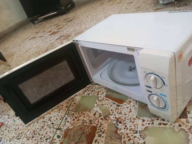 Dawlance microwave 5