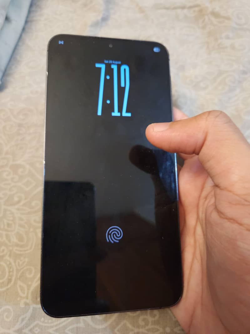 Samsung Mobile S23 Plus 1