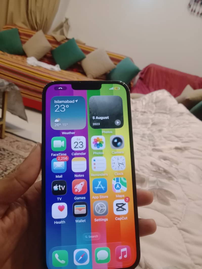 Apple iPhone 13 Pro Max 2