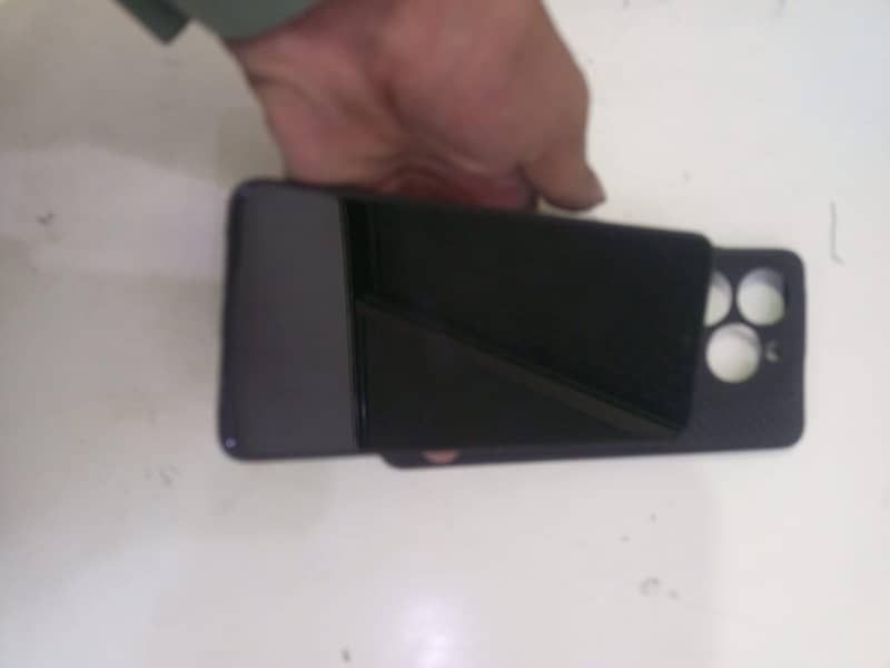 Tecno Spark 20 3