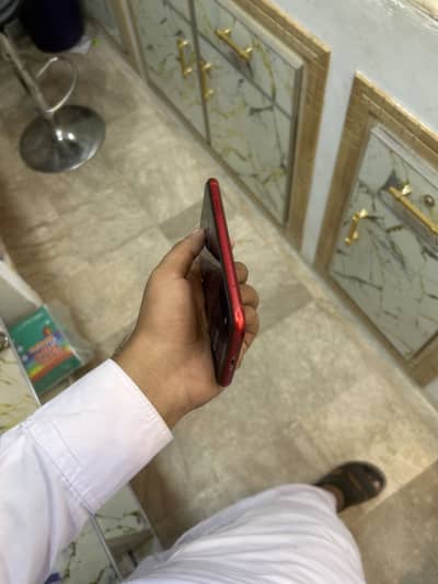 Apple iPhone XR
