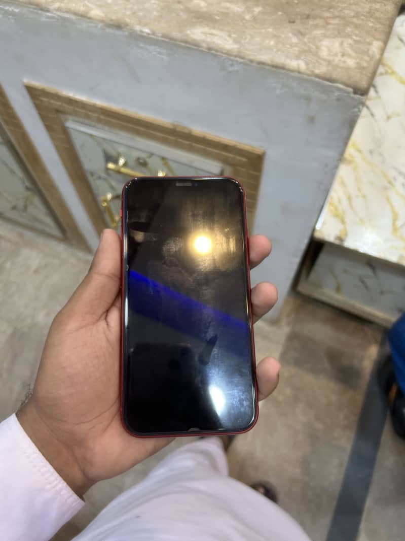 Apple iPhone XR 1