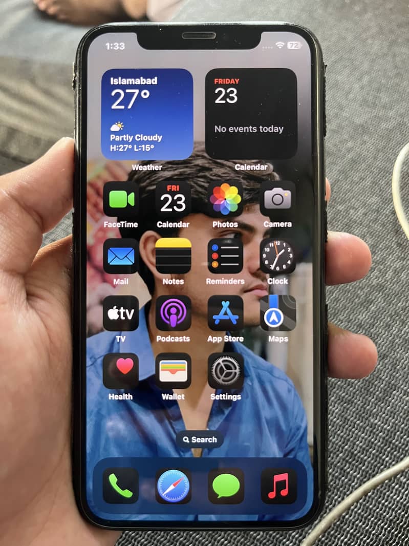 Apple iPhone XS 1