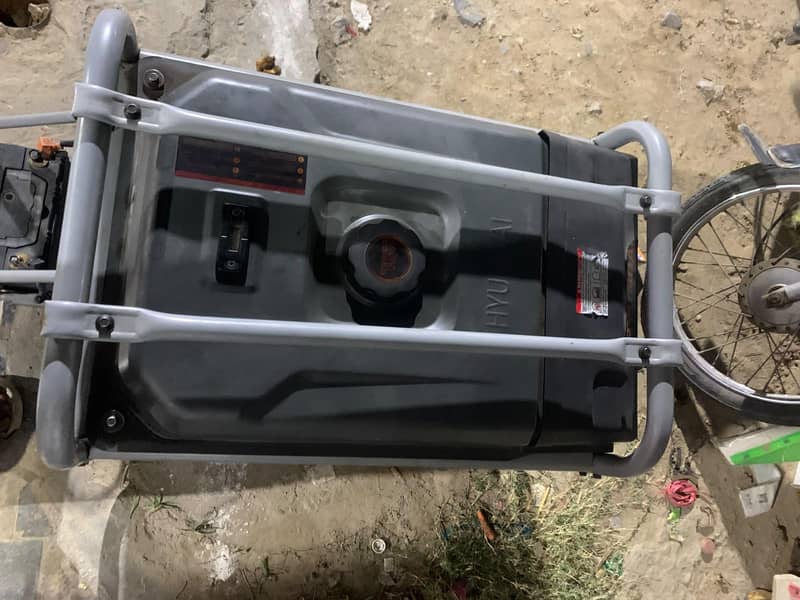 Hyundai generator 1
