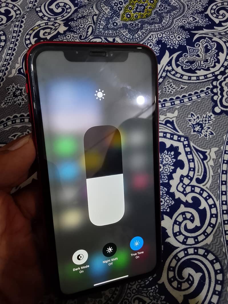 Apple iPhone XR 1