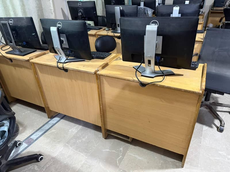 computer Table/Wooden Table 0