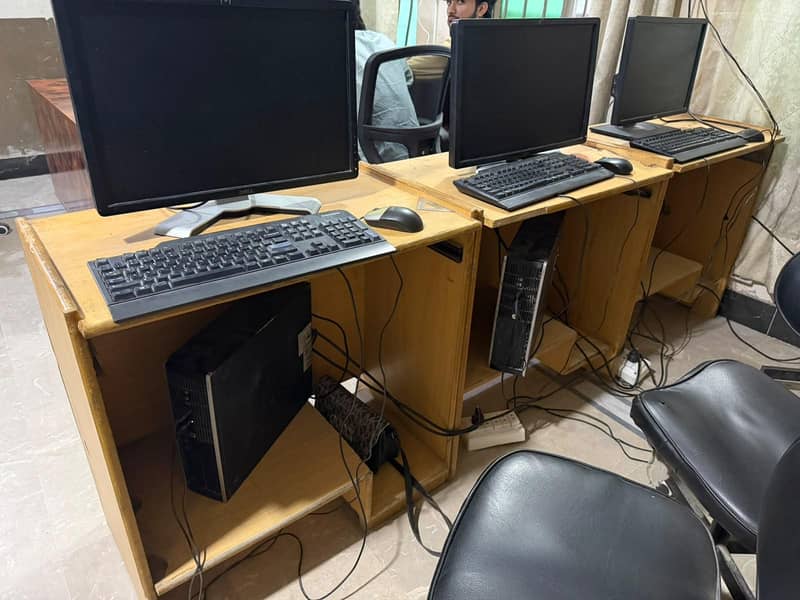 computer Table/Wooden Table 1