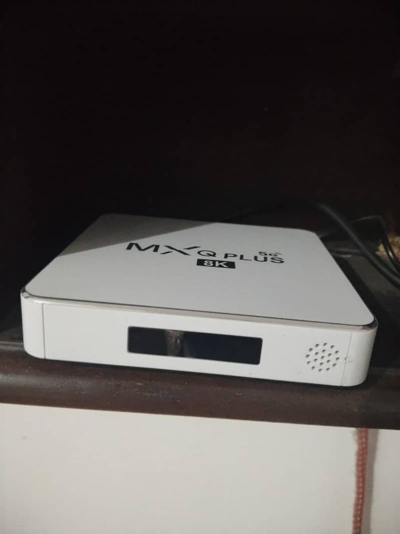 LCD tv with Android Box 3