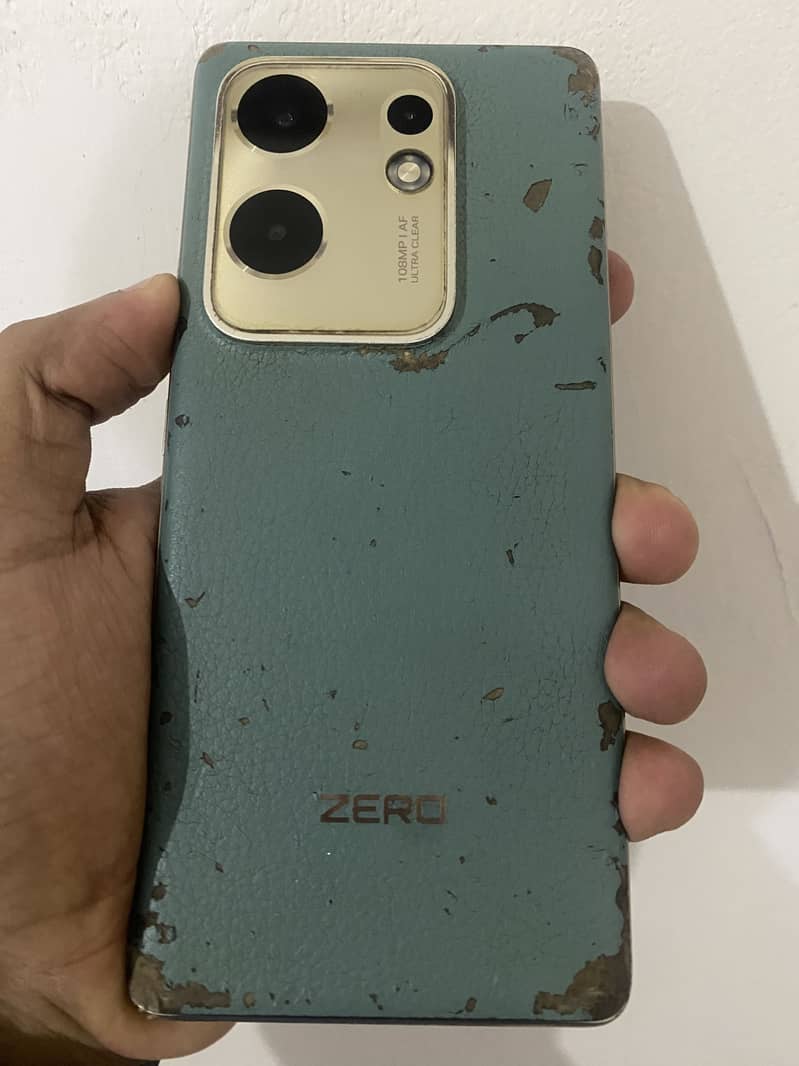 Infinix Zero 30 3