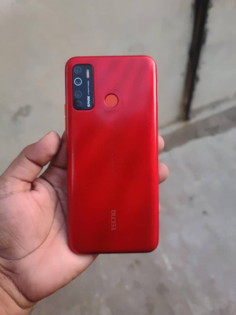 Tecno Spark 5 Pro 0