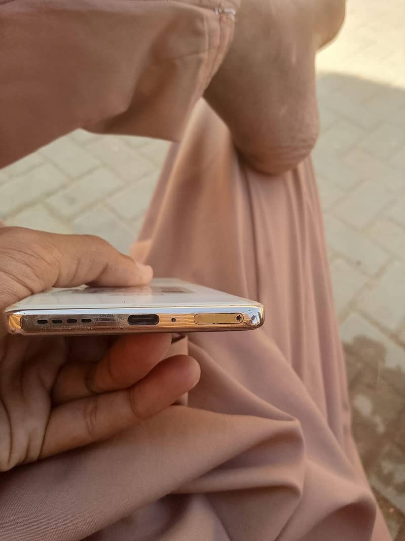 Infinix Zero 30 2