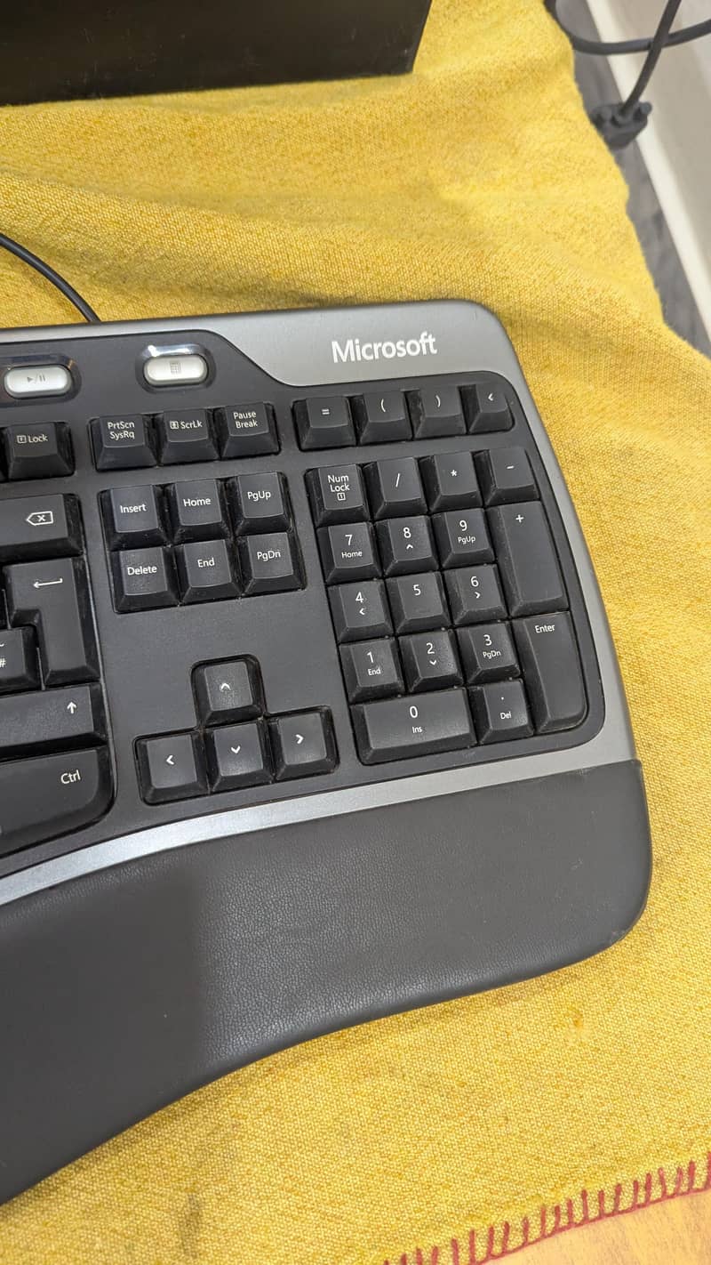 typing keyboard 3