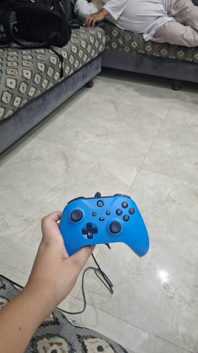 XBOX ONE 5
