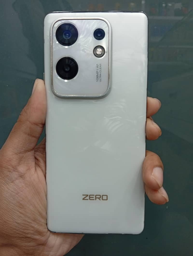Infinix Zero 30 8/256 0