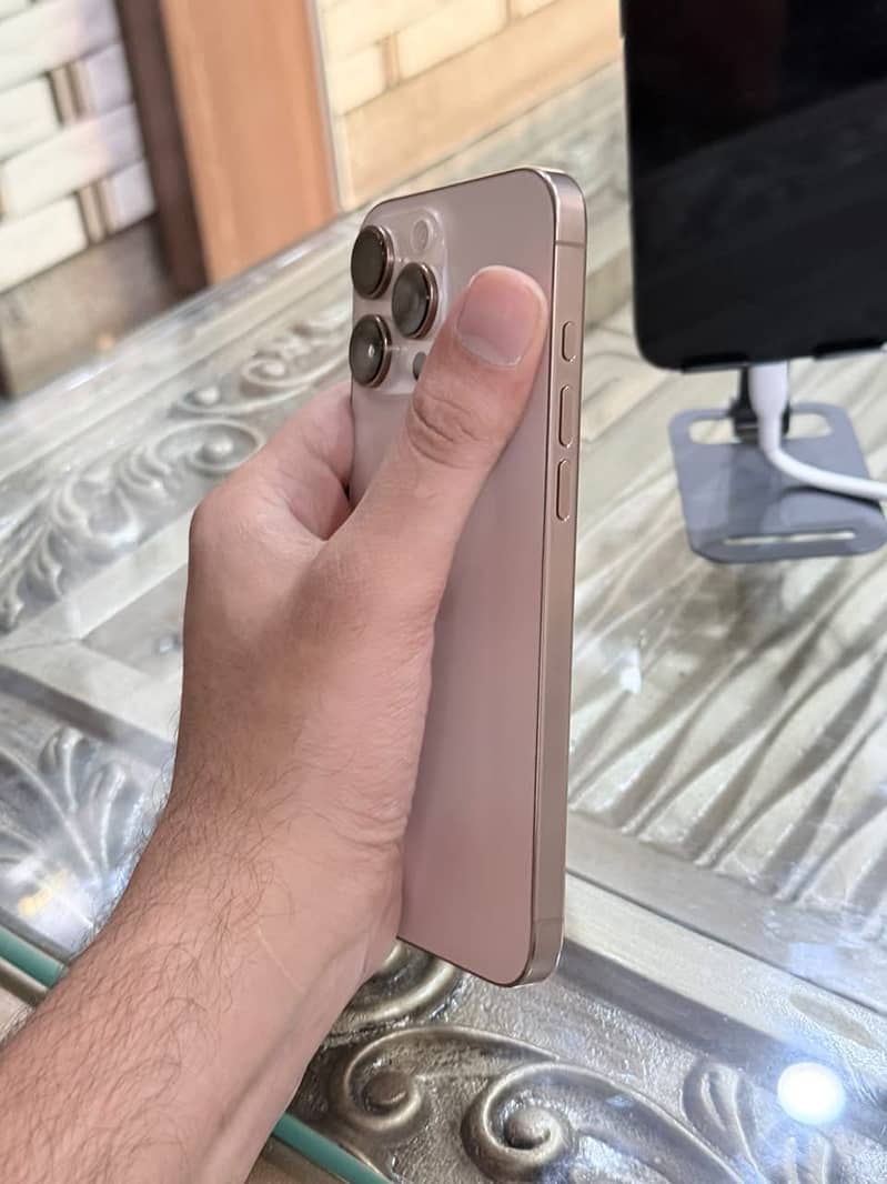 Apple iPhone 16 Pro Max bypass 2
