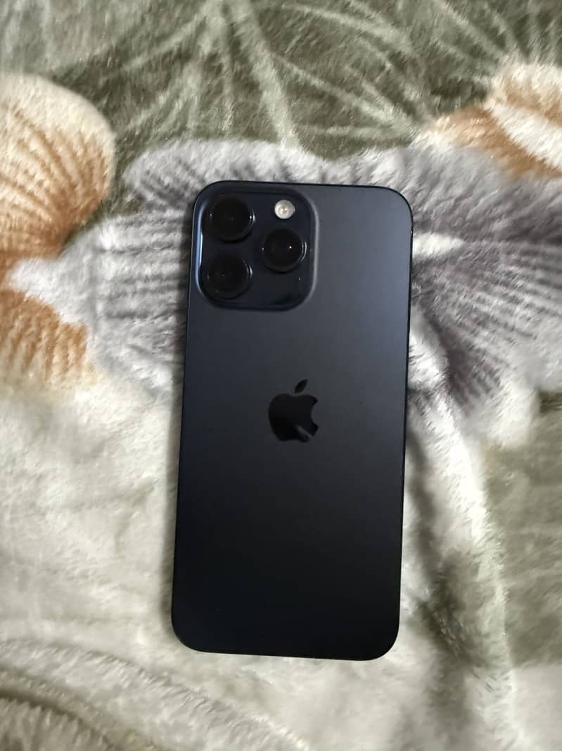 Apple iPhone 15 Pro Max bypass 1