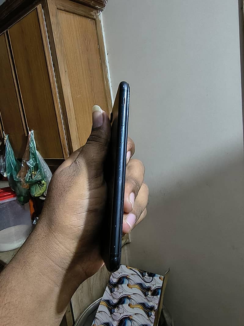 Apple iPhone 7.128gb 3