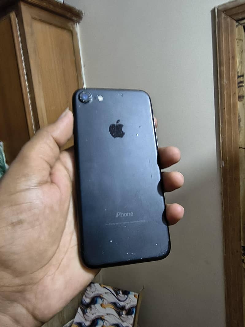 Apple iPhone 7.128gb 7
