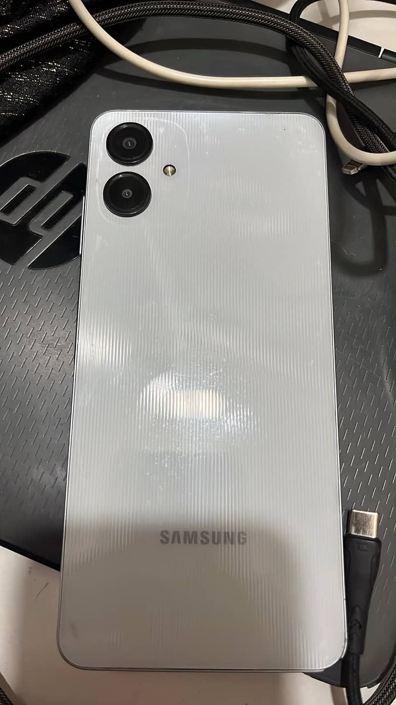 Samsung Mobile A06 1