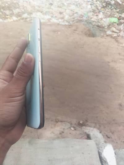 OPPO F11