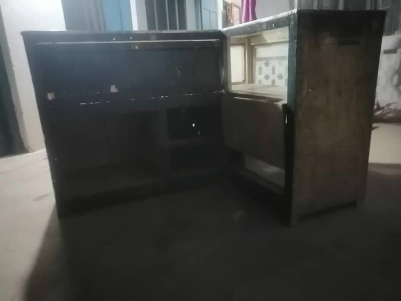 shop counter 5