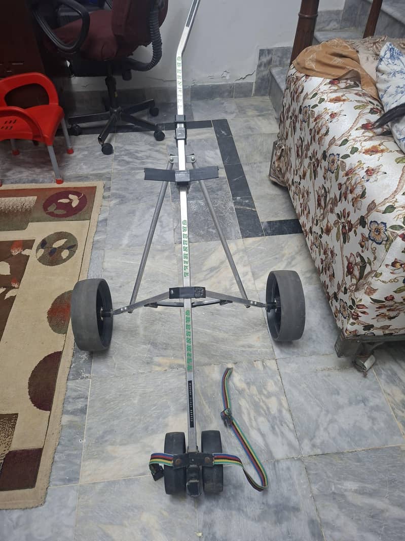 Golf kit with trolley 3