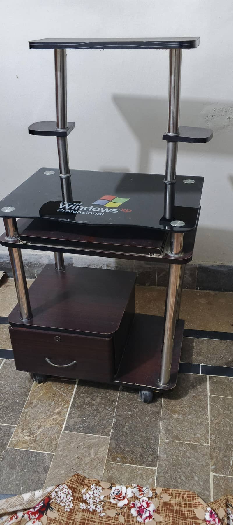 computer table - Other Home Appliances - 1120795367