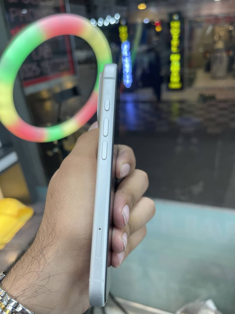 Apple iPhone 17 Pro 3