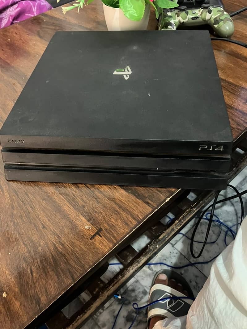 Ps 4 pro 1