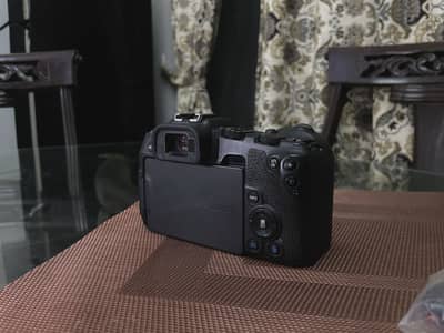 Canon RP Full Frame Mirrorless 6K shutter count with Accessories + box