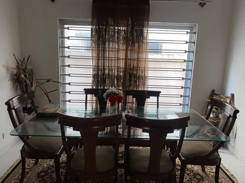 Luxury Dinning table 5