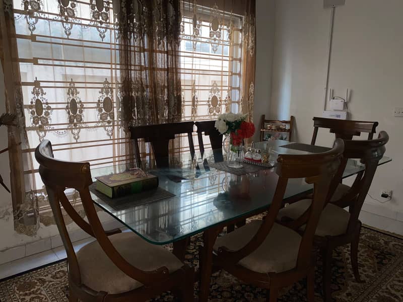 Luxury Dinning table 7