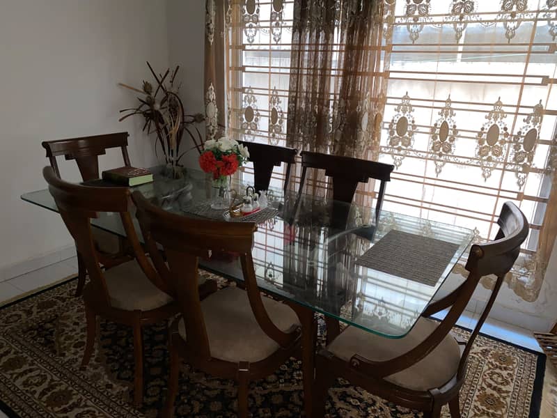Luxury Dinning table 8