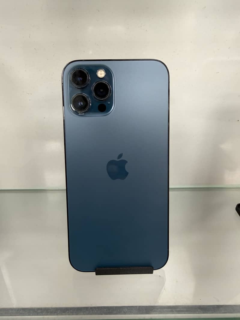 Apple iPhone 12 Pro Max 3
