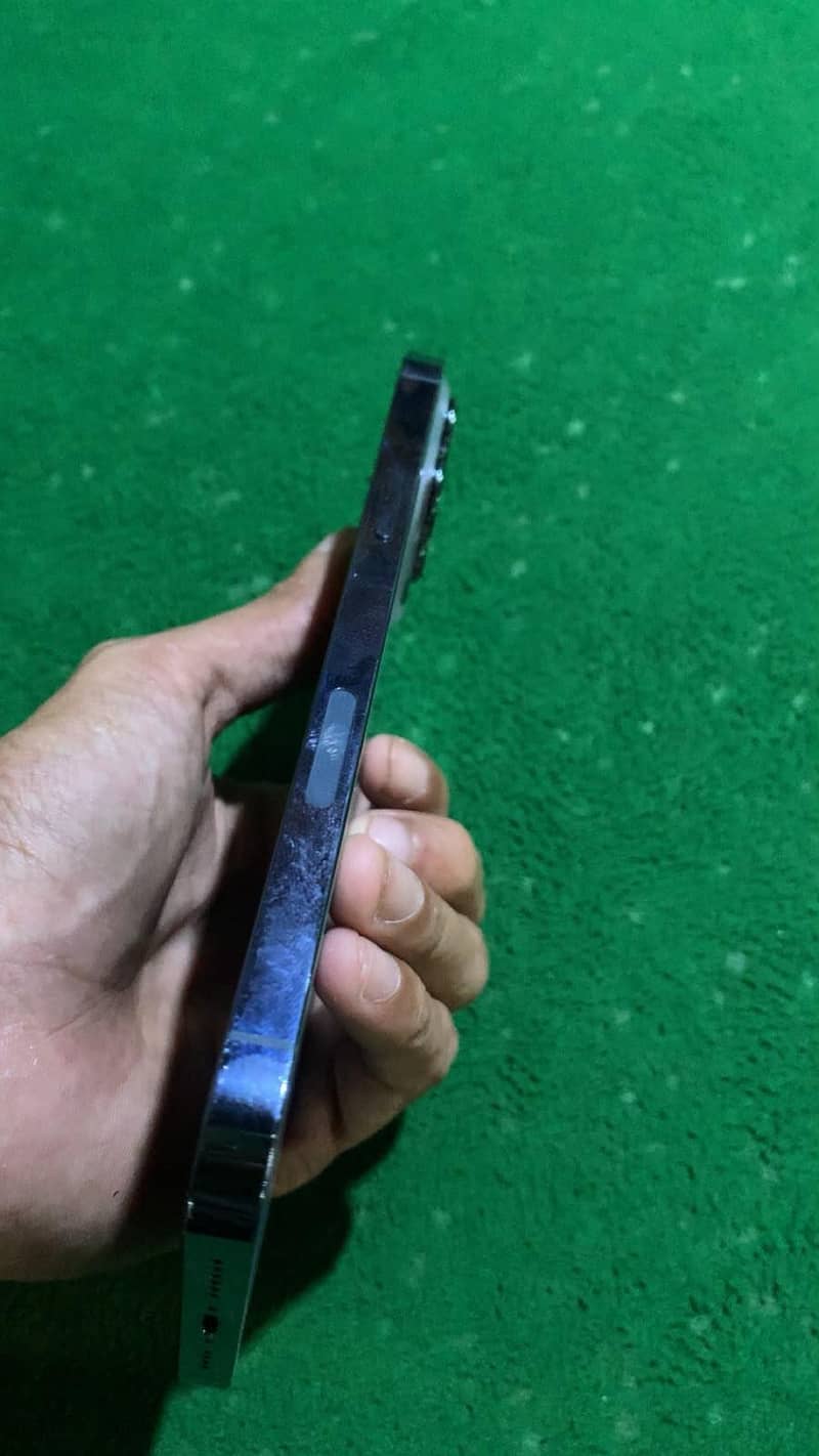 iphone 13 pro max 2