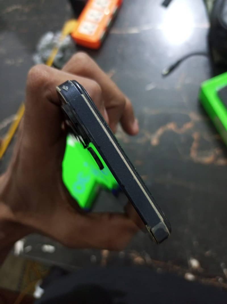 Infinix Hot 30 Play - Mobile Phones - 1120795628